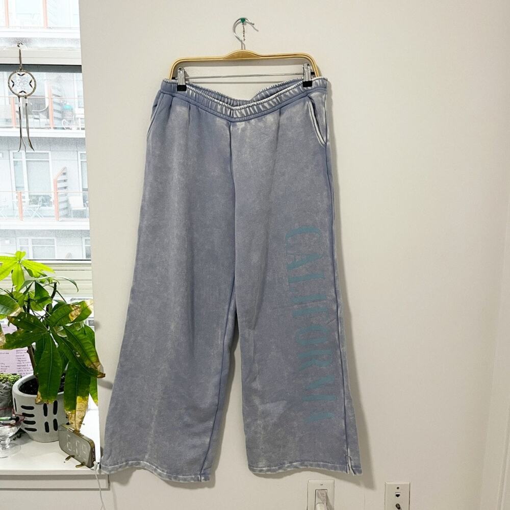 Wild Fable Blue California Graphic Wide Leg Sweatpants Size Large